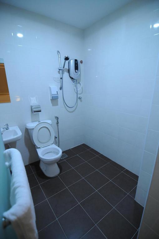 Luscious Hotel Bukit Mertajam Room photo