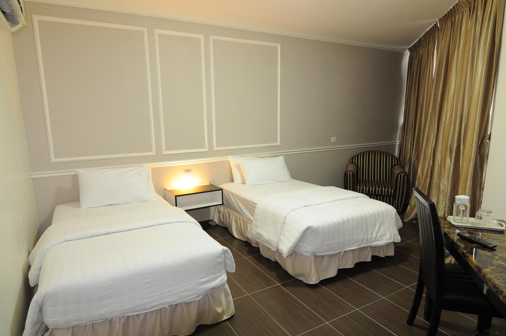 Luscious Hotel Bukit Mertajam Exterior photo